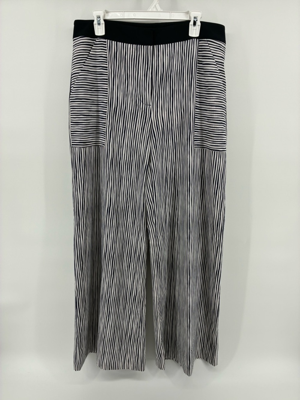 Reitmans Blue and White Striped Wide Leg Pants